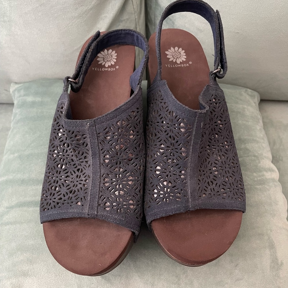 👡Yellow box Navy Blue Wedges👡